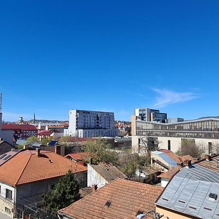 Unique City View Apartment Balcony & Parking Space Cluj-Napoca Exteriör bild